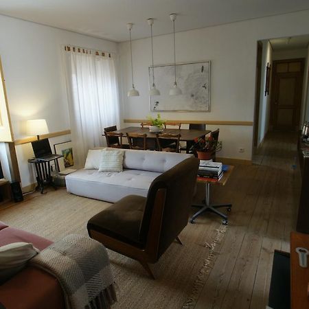 Castro Beach House Apartment ซินตรา ภายนอก รูปภาพ